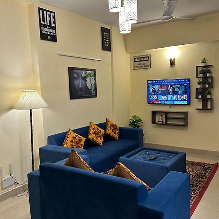 شقة Royal Ambience غازي أباد المظهر الخارجي الصورة